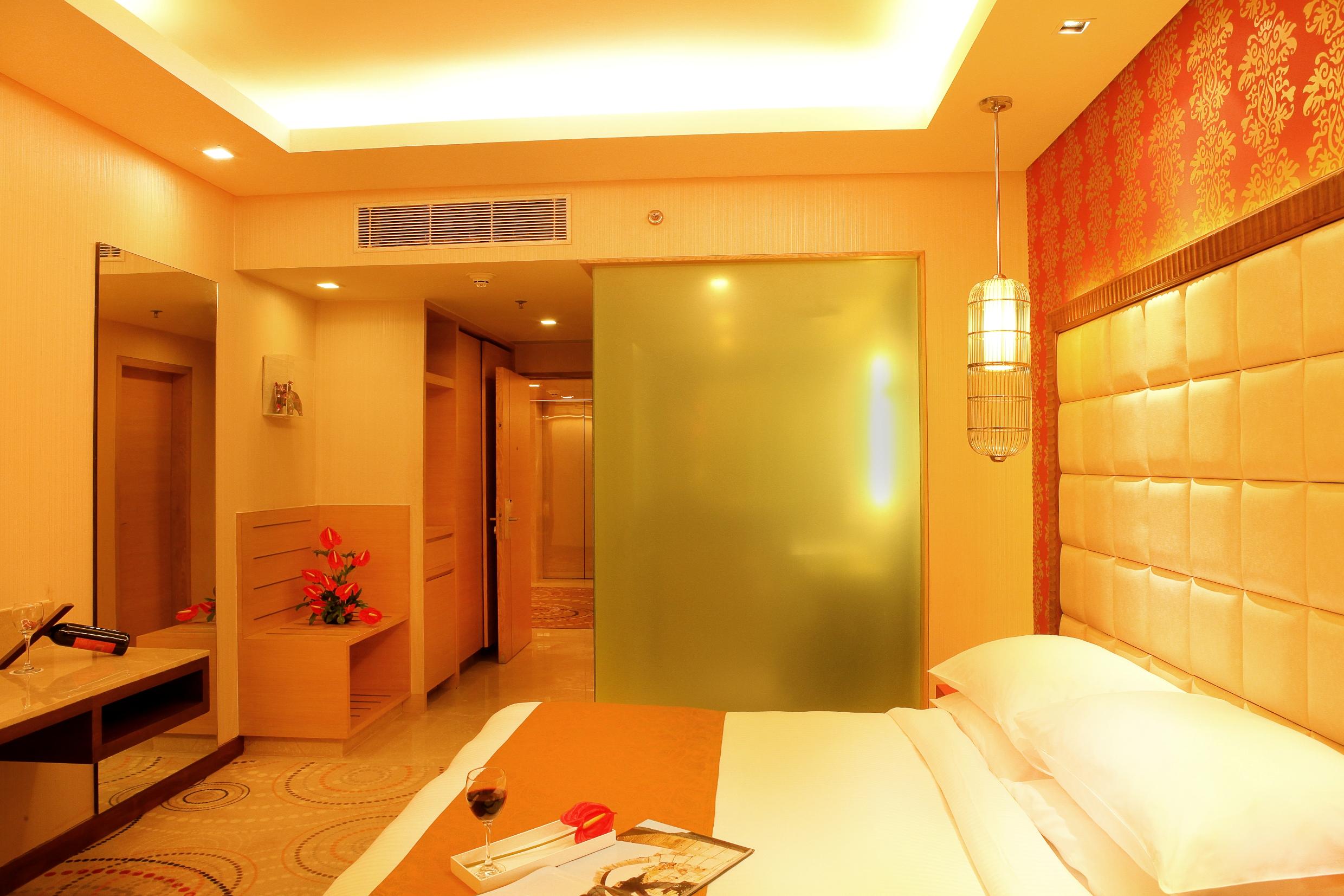 The Metropolitan & 5* New Delhi