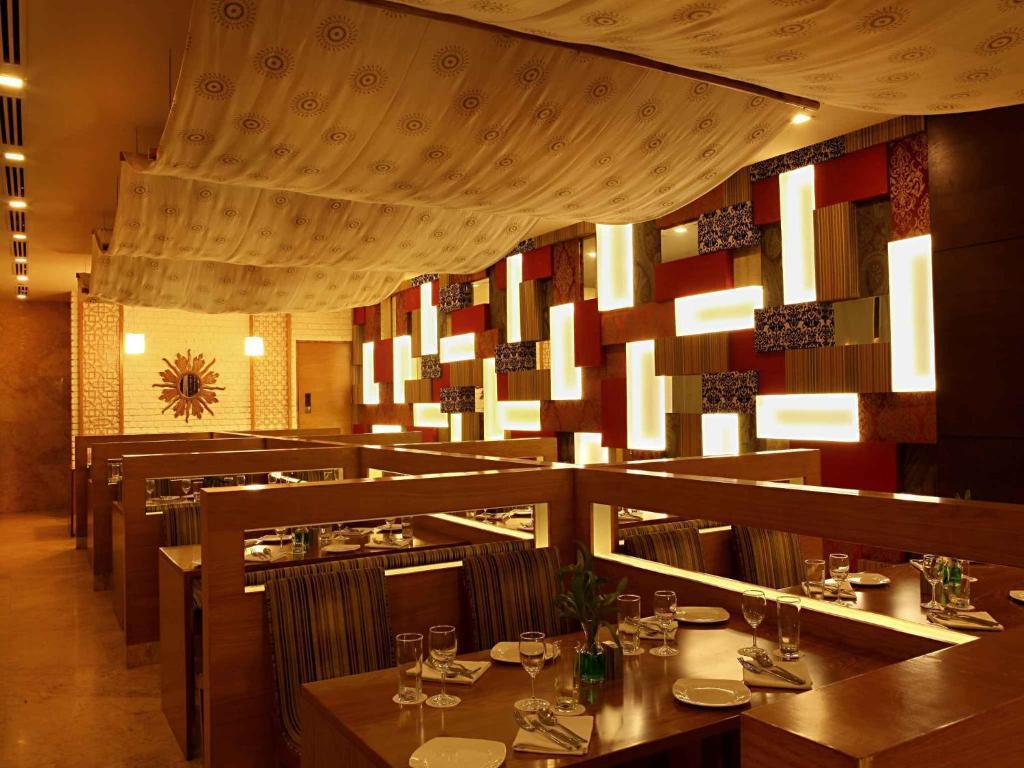 The Metropolitan & 5* New Delhi