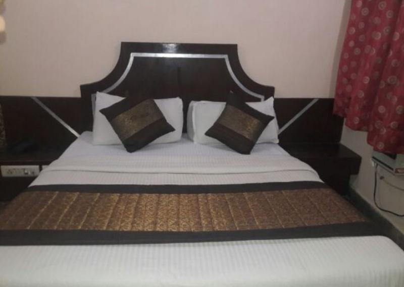 The Metropolitan & Hotel 5*